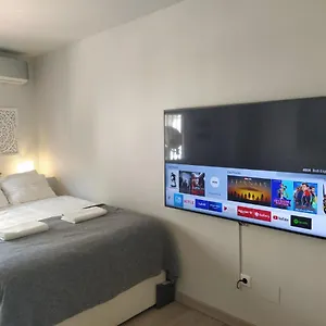  Apartamento Acogedor Y Moderno Estudio En Capuchinos